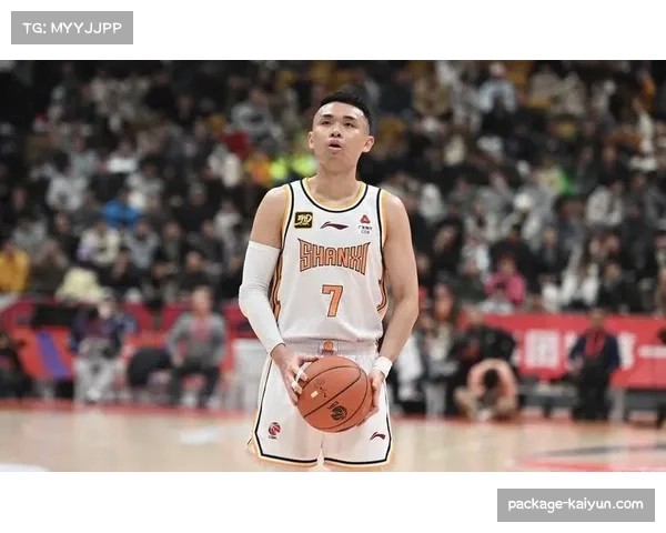 原帅无球跑动积极 山西外线战术重要终结点